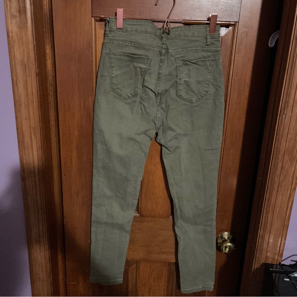 Green SHEIN pants - Picture 2 of 2